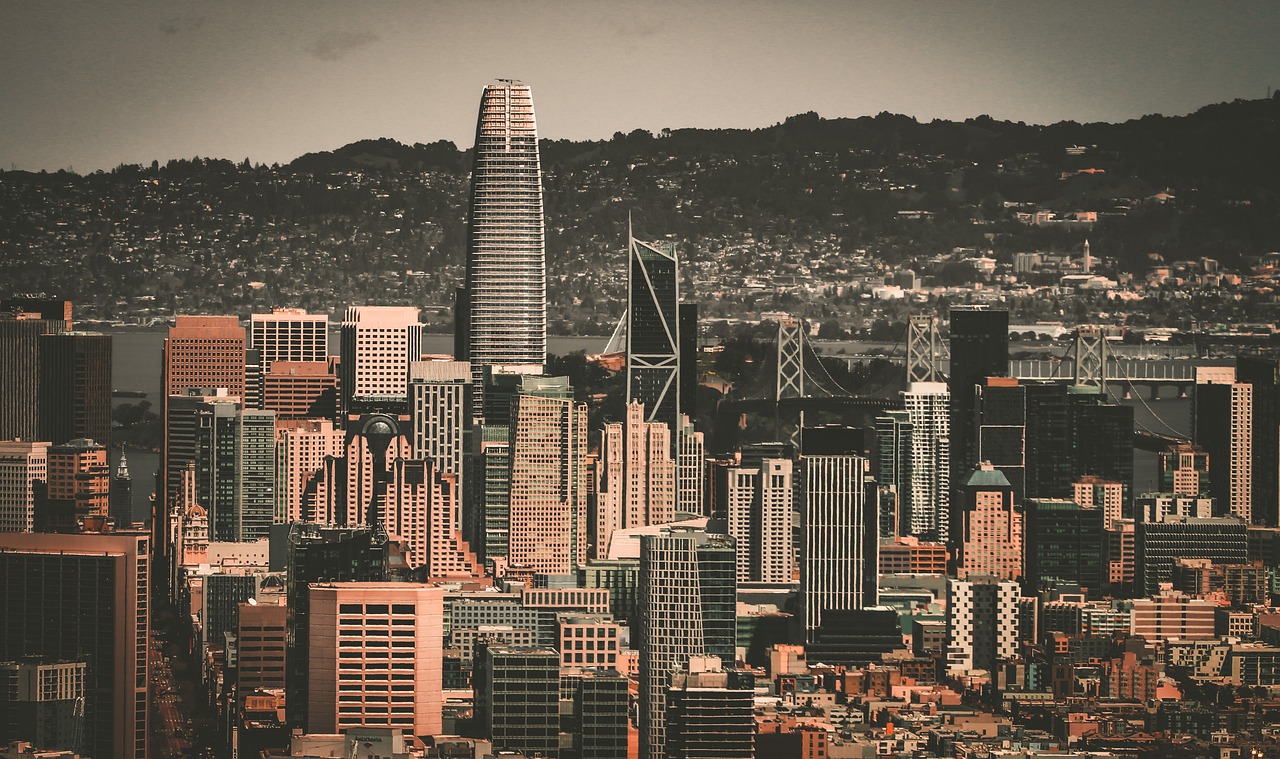 聚焦于马来 聚焦于马来